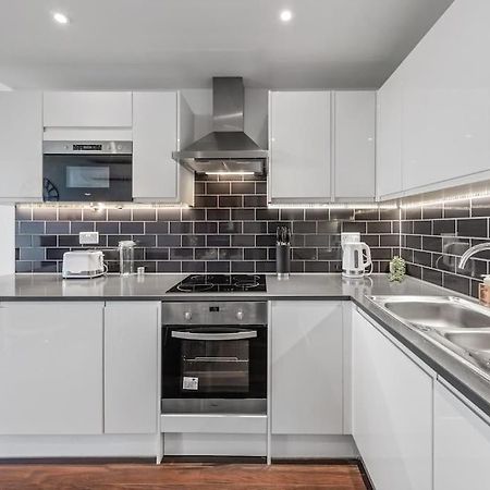 One Bedroom Flat In London Bp36 Esterno foto